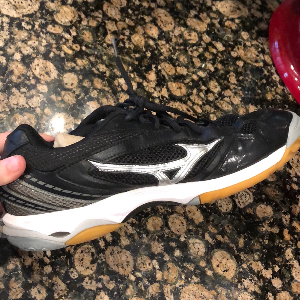 Mizuno Volleyball Shoes